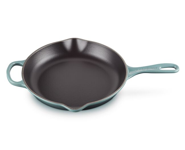 Skillet, view 4