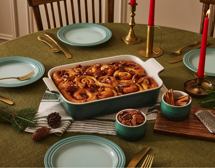 Roles de Canela con Mermelada de Chabacano y Nueces